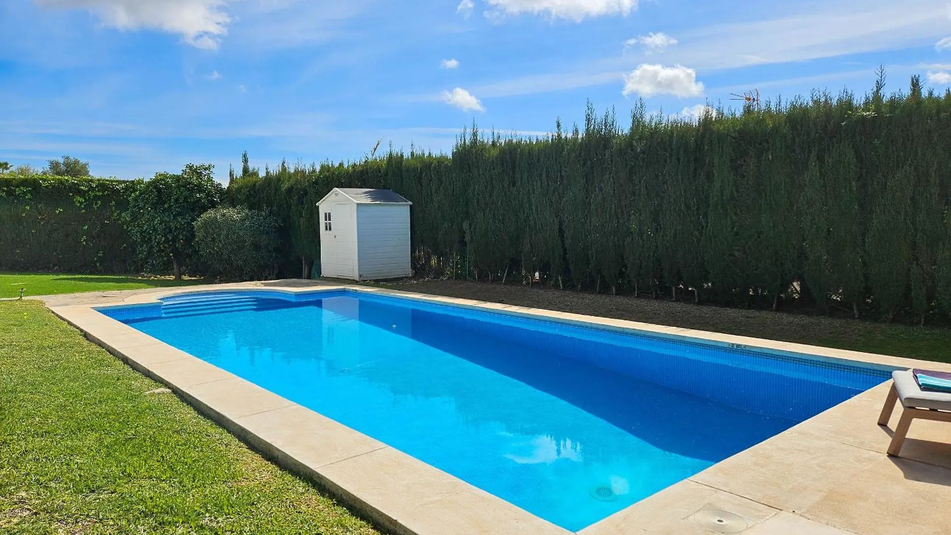Villa Las Mariposas In La Sierrezuela, 밀야스코스타 스페인